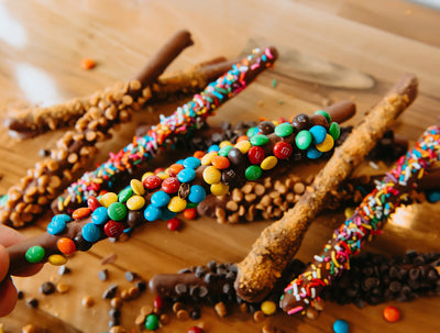 Chocolate Covered Pretzel Rods