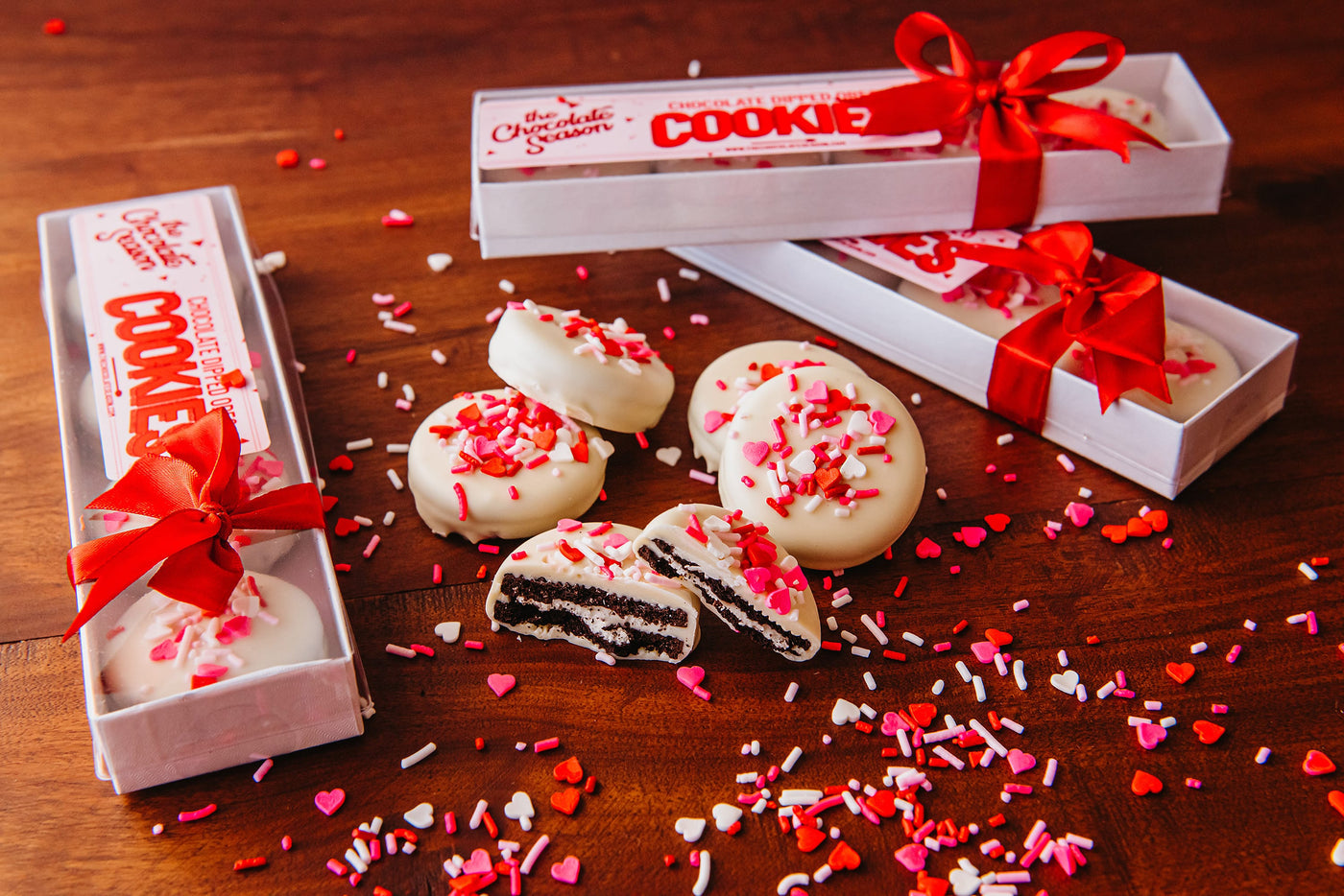 Valentine's Day Dipped Oreos